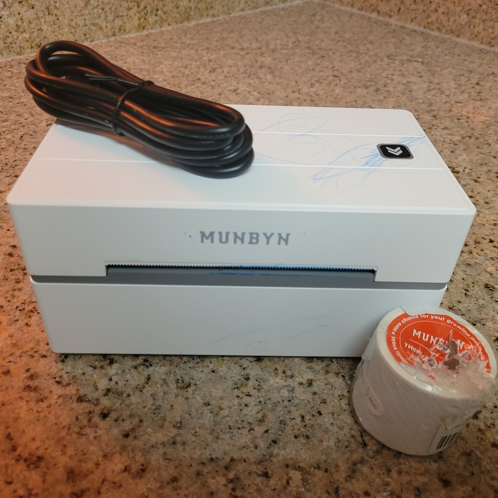 MUNBYN White Label Printer with Cable and Labels